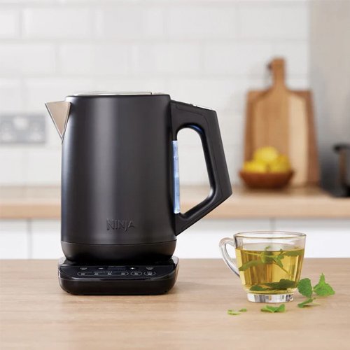Ninja Perfect Temperature Rapid Boil Kettle 1.7 Litre | KT200UK