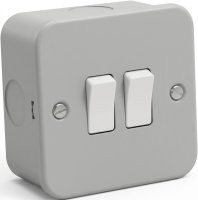 metal clad switch 10a 2 gang 2 way