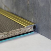 Trojan Gold Angle Edge Self Adhesive 25x8mm 2.7 Metre A31