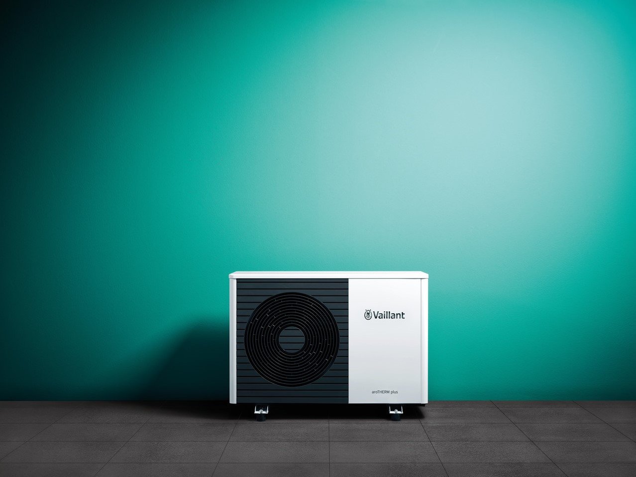 Vaillant aroTHERM plus 7kW Heat Pump & Hydraulic Module