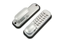 J73253 SATIN CHROME PUSH BUTTON DIGITAL LOCK HOLDBACK