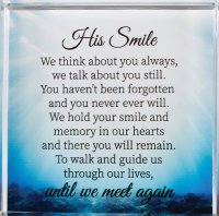 Glass Block Paperweight/His Smile  (50686)