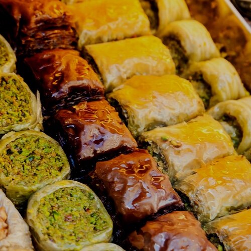 Mix Baklava -Gulluoglu- Small Box