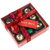 The Christmas collection of 9 chocolates in red base - 12 x 105g
