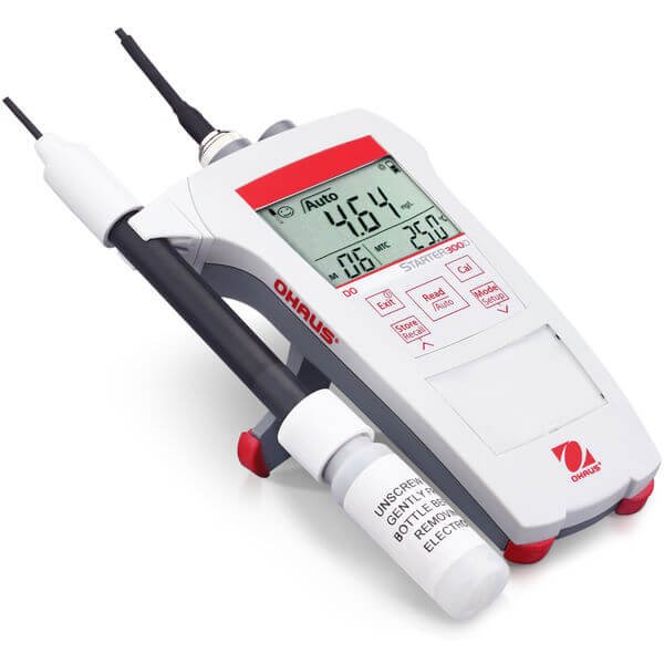 Starter 300D meter, IP54 sets, wrist strap, electrode clip, 4 AAA batteries