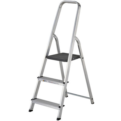 Werner 35331218 Atlas Stepladder 3 Tread
