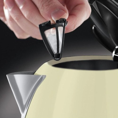 Russell Hobbs Colours Plus Kettle Cream | 20415