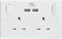 DETA 2 GANG SWITCHED SOCKET WITH 2 X USB CHARGING PORTS