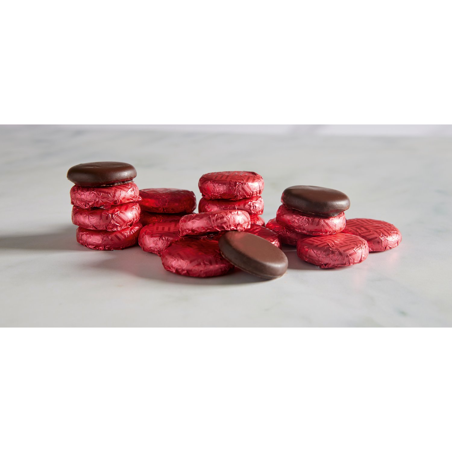 Raspberry Cr�me - dark chocolate fondant in magenta foil 120pcs - 1kg