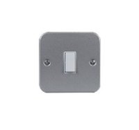 POWERMASTER 1 GANG 2 WAY 10 AMP METALCLAD SWITCH