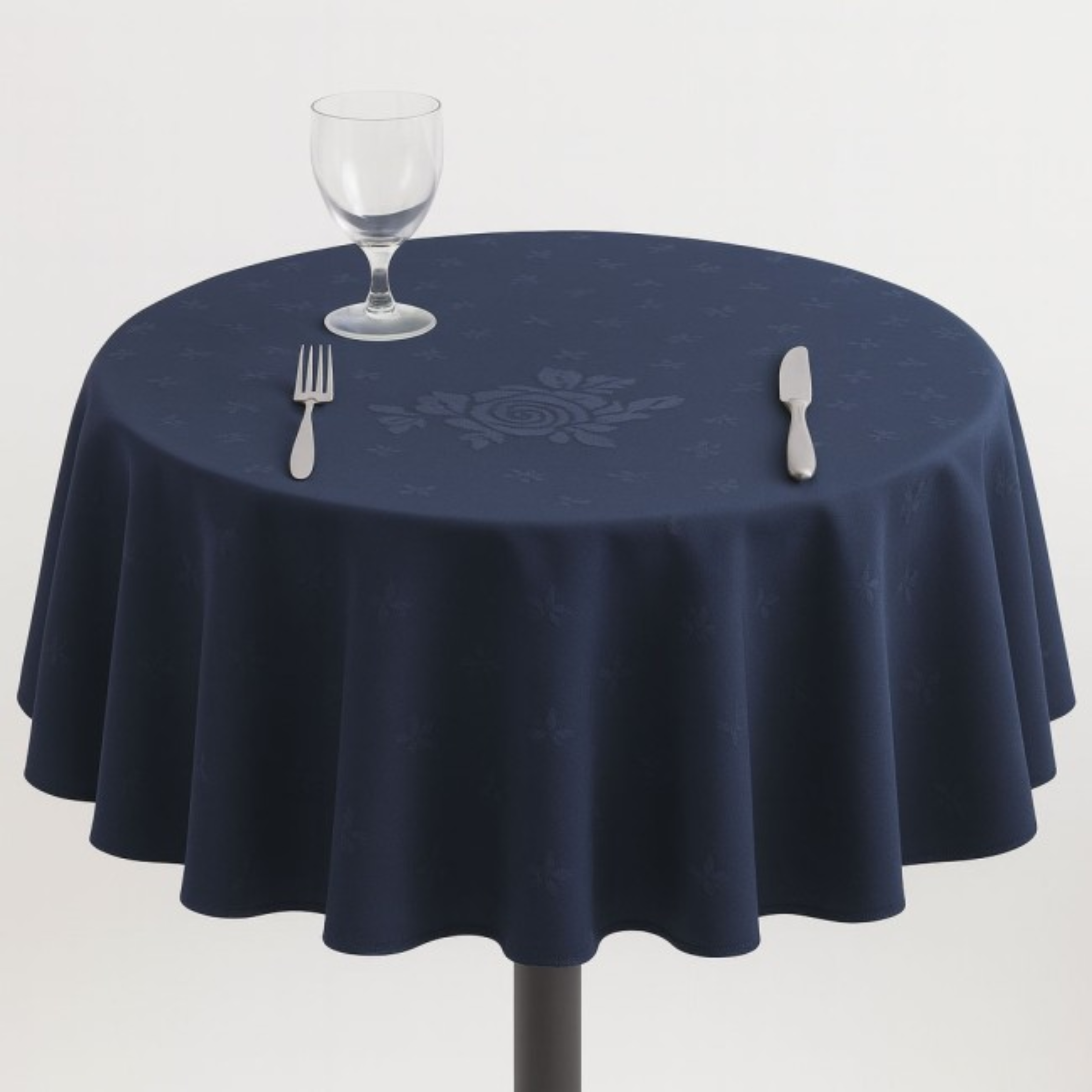 Round Table Cloth with Rose Design, 68"