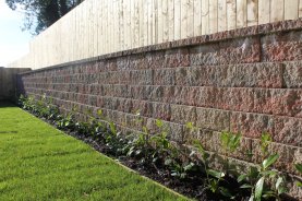 Secura Grand Retaining Wall