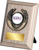 10cm Oak Plaque with Black/Gold Trim (V202)