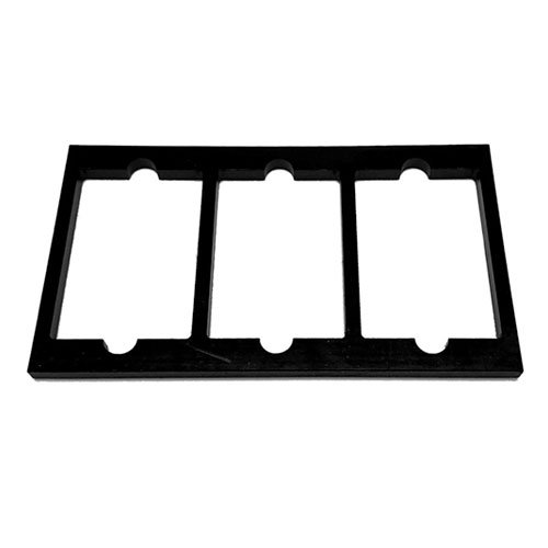 Rack for up to 3 microplates