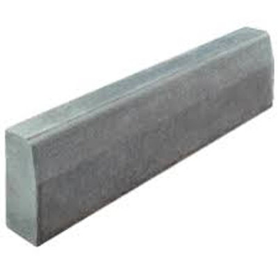 Half Batter Kerb 125x150x915mm