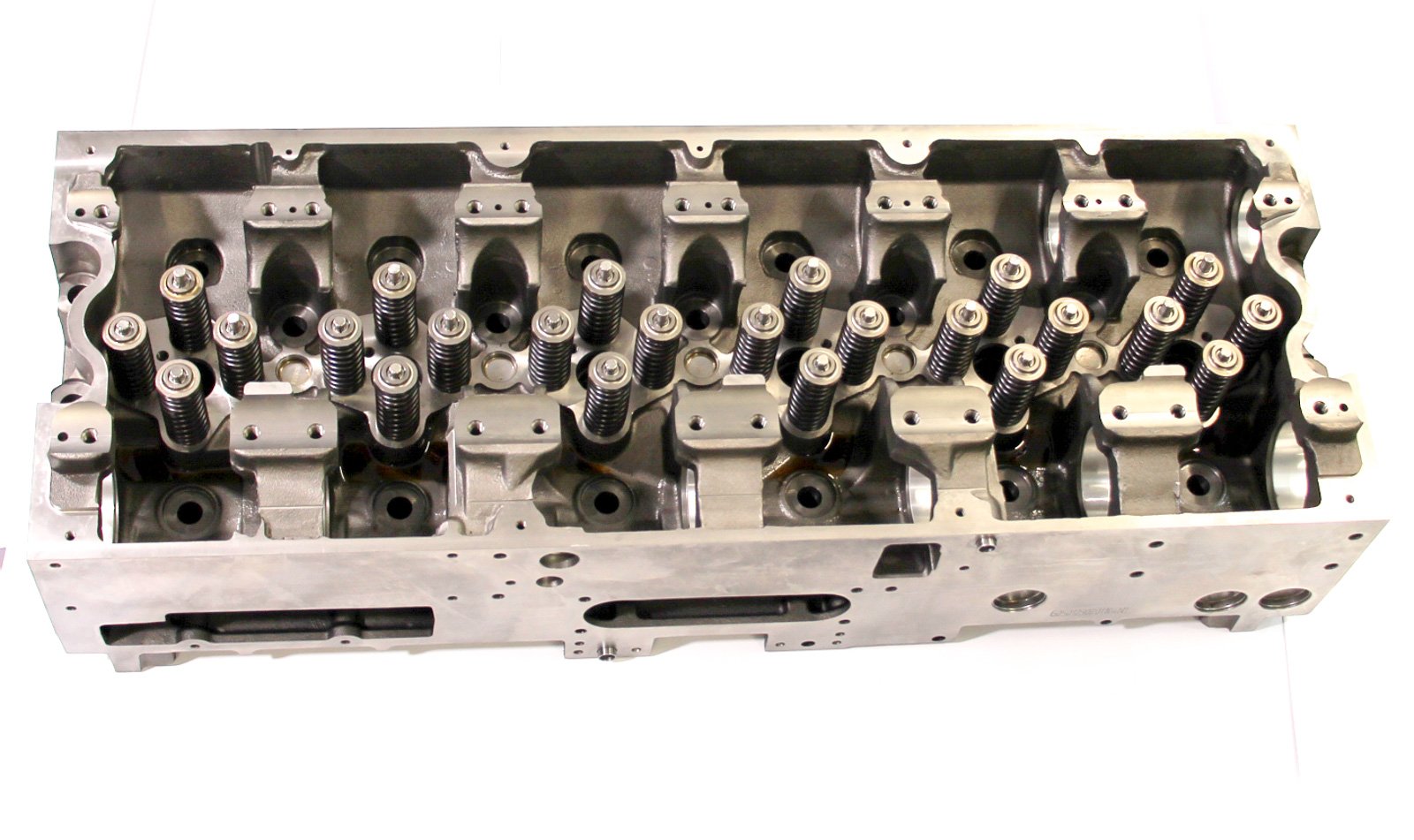 CYLINDER HEAD LOADED