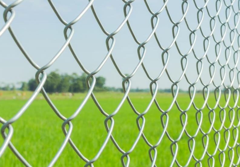 Chainlink Fencing Galvanised 900mm high x 22.8 metre