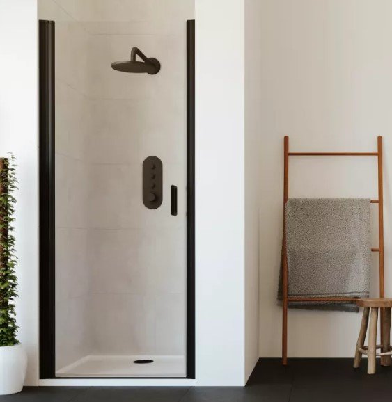 FLAIR FRAMELESS PIVOT DOOR 900MM MATTE BLACK WITH CLEAR GLASS