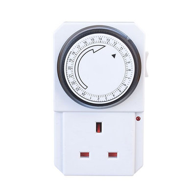 Powermaster 24 Hour Plug-In Timer