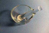 10CM GLASS MORTAR & PESTLE (PK 1)