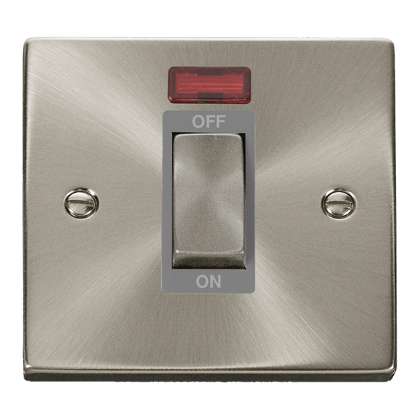 Click Deco 1G 45A DP Switch + Neon Satin Chrome Grey Insert VPSC501GY