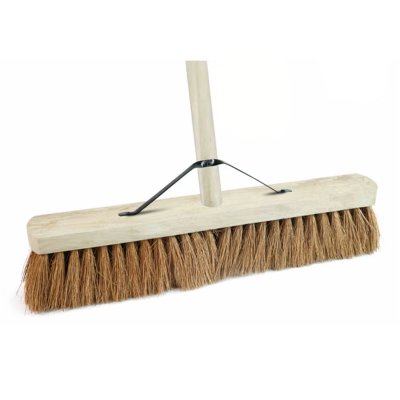 18" (460mm) Natural Coco Broom