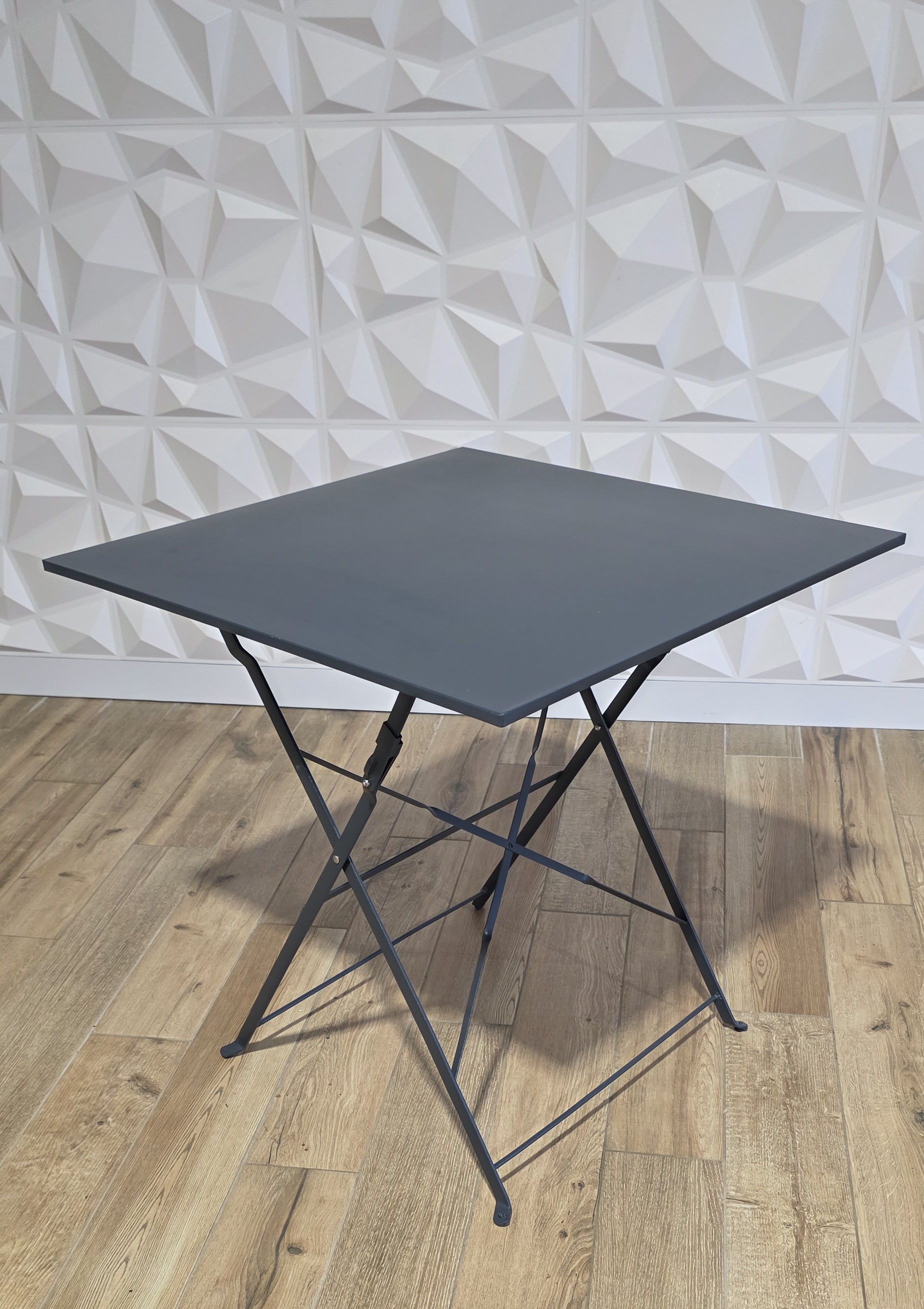 Table carré 60x60cm