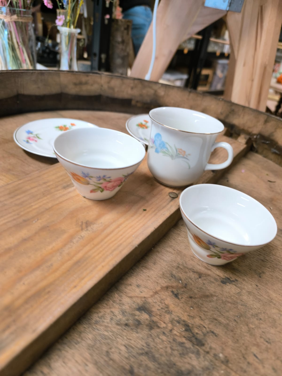 Tasse porcelaine ancienne