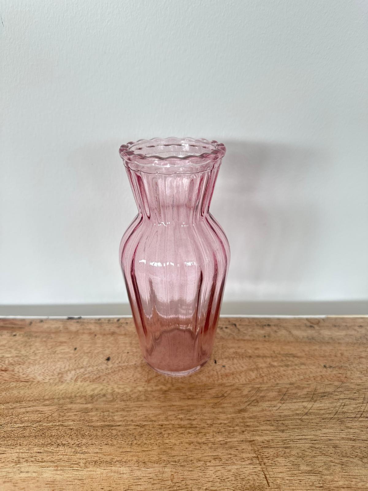 Vase évasé rose