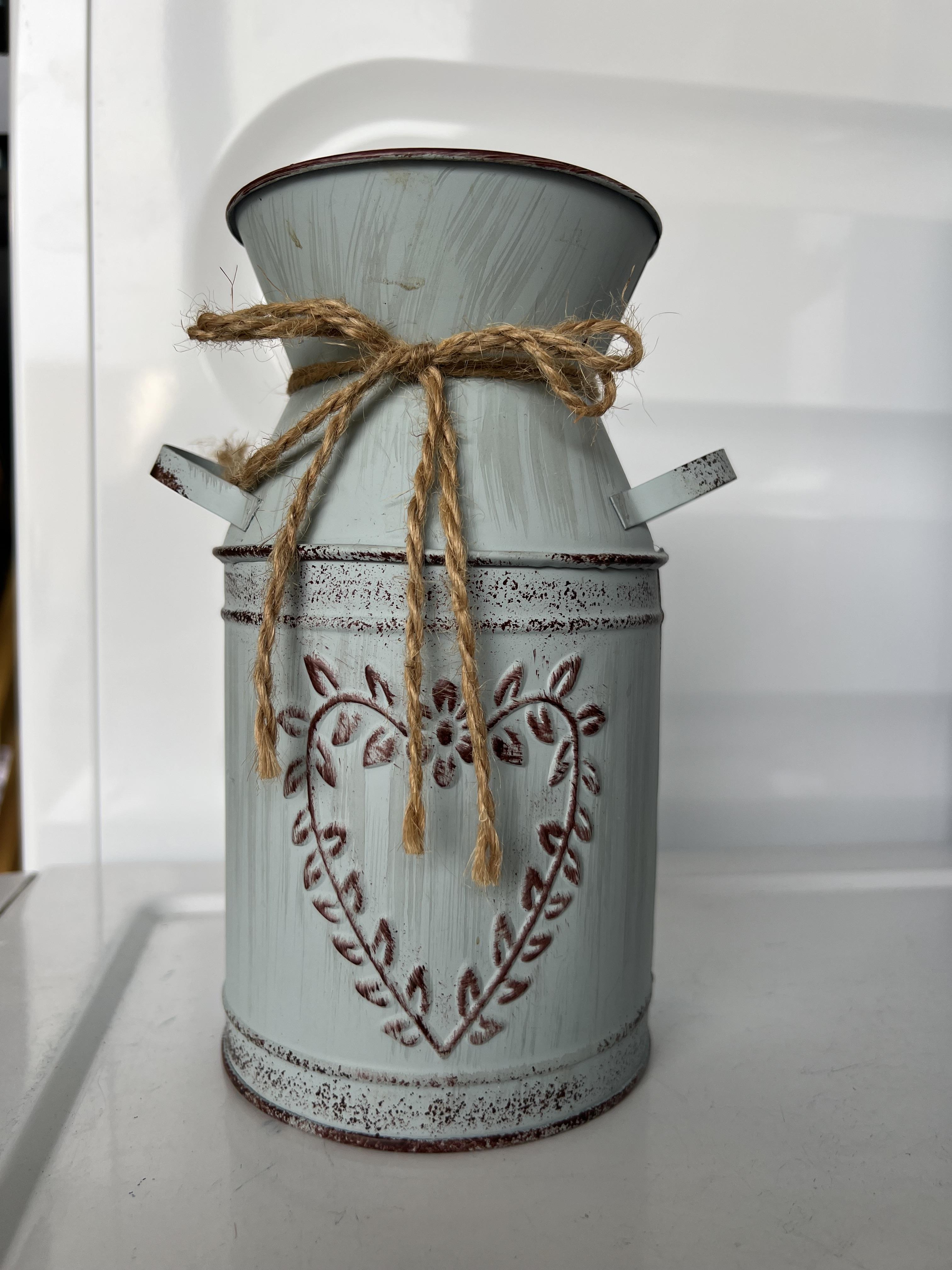Pot en zinc petit cœur