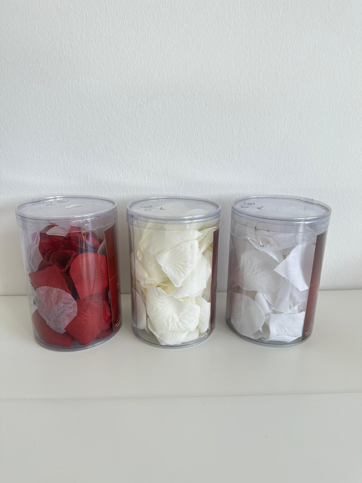 Boites de pétales artificiels