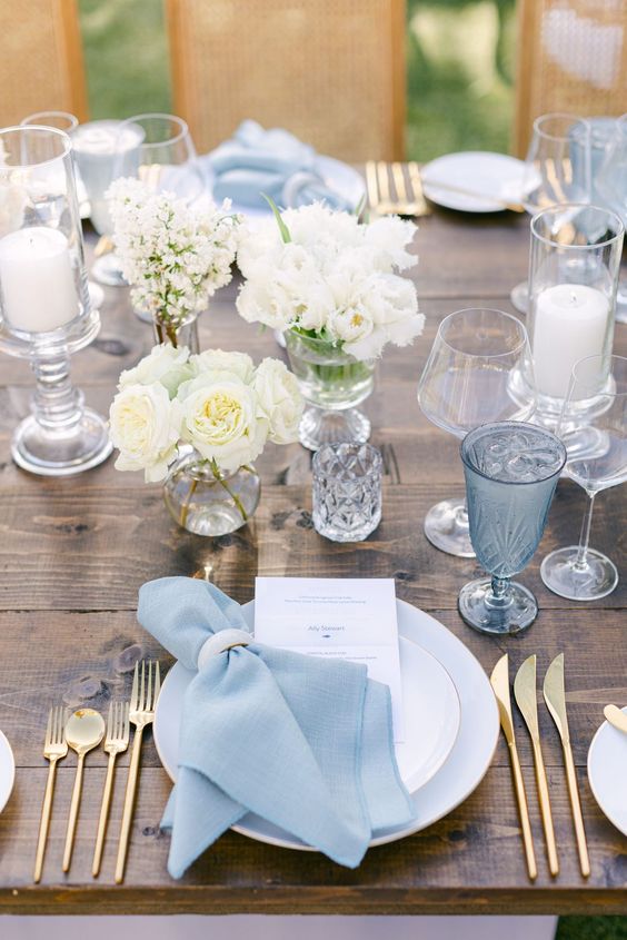 Serviette bleue