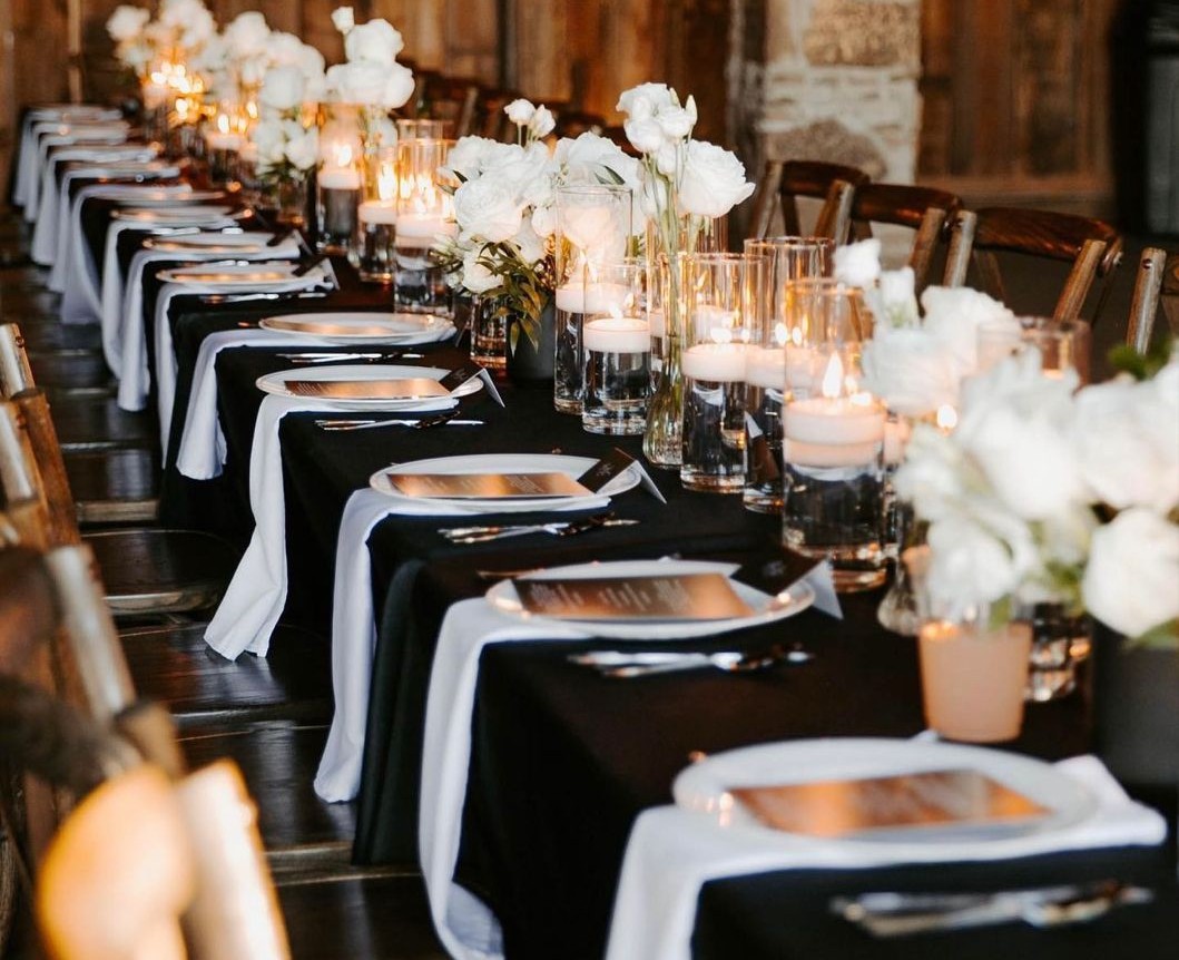 Nappes rectangle NOIR UNI