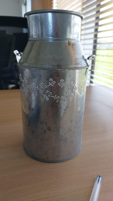 Pot en zinc en petit
