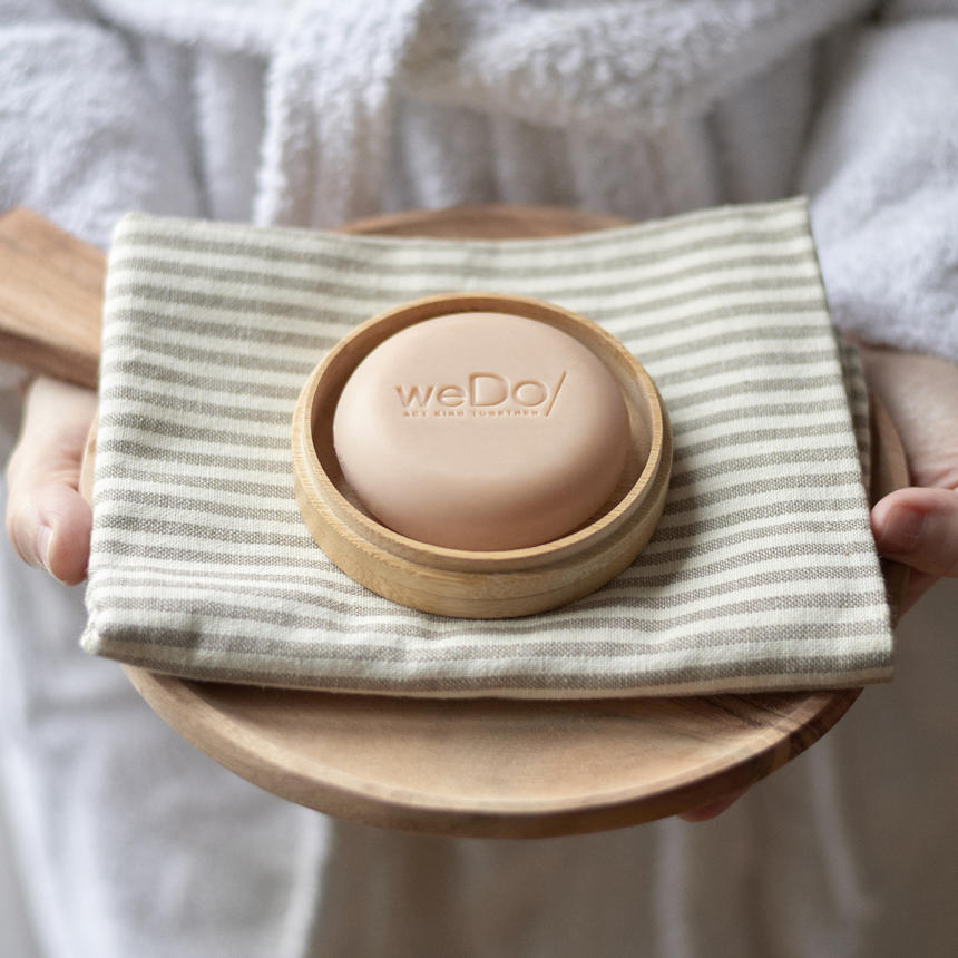 weDo solid shampoo SoMe post 4.jpg
