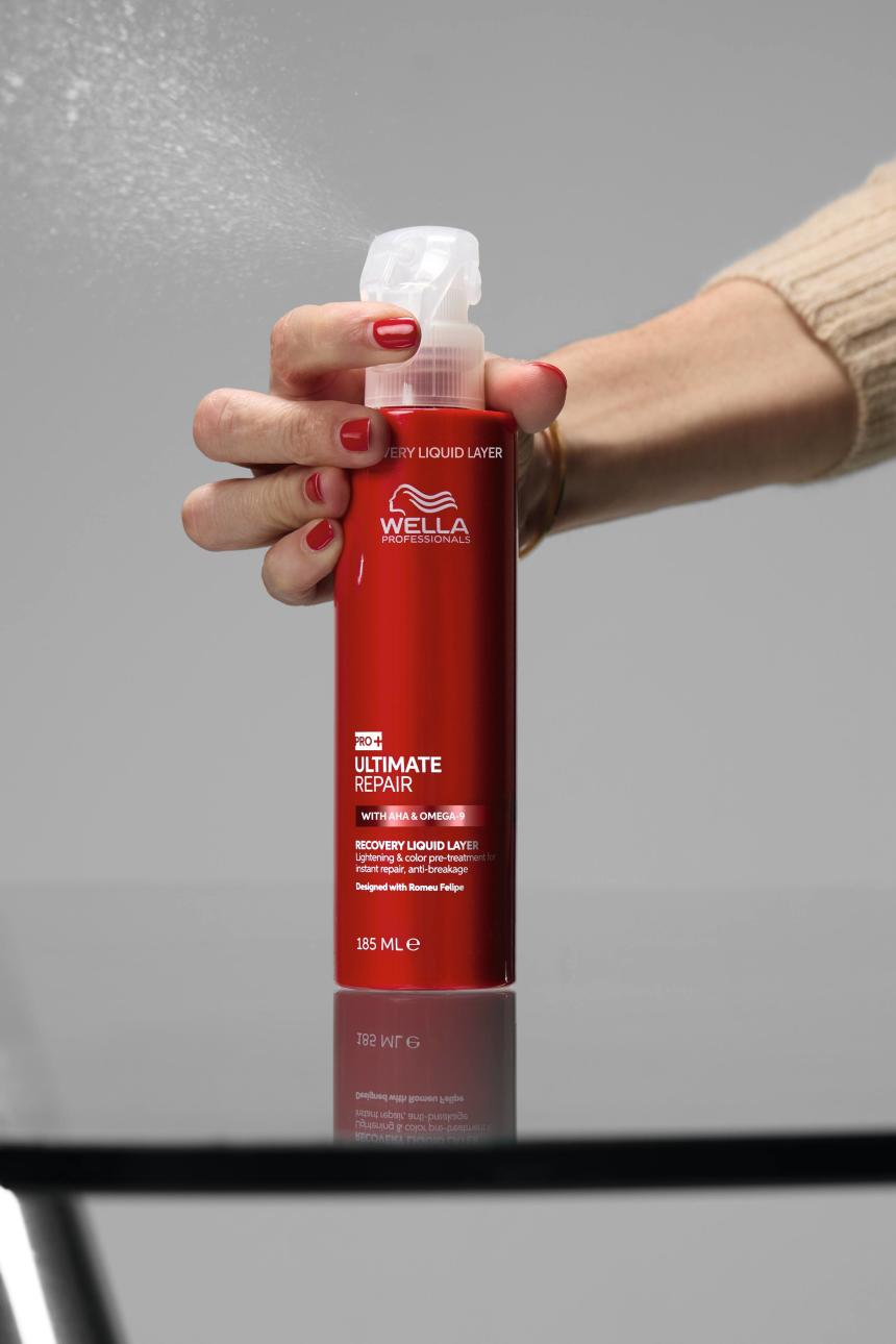 ULTIMATE REPAIR recovery liquid layer product shot