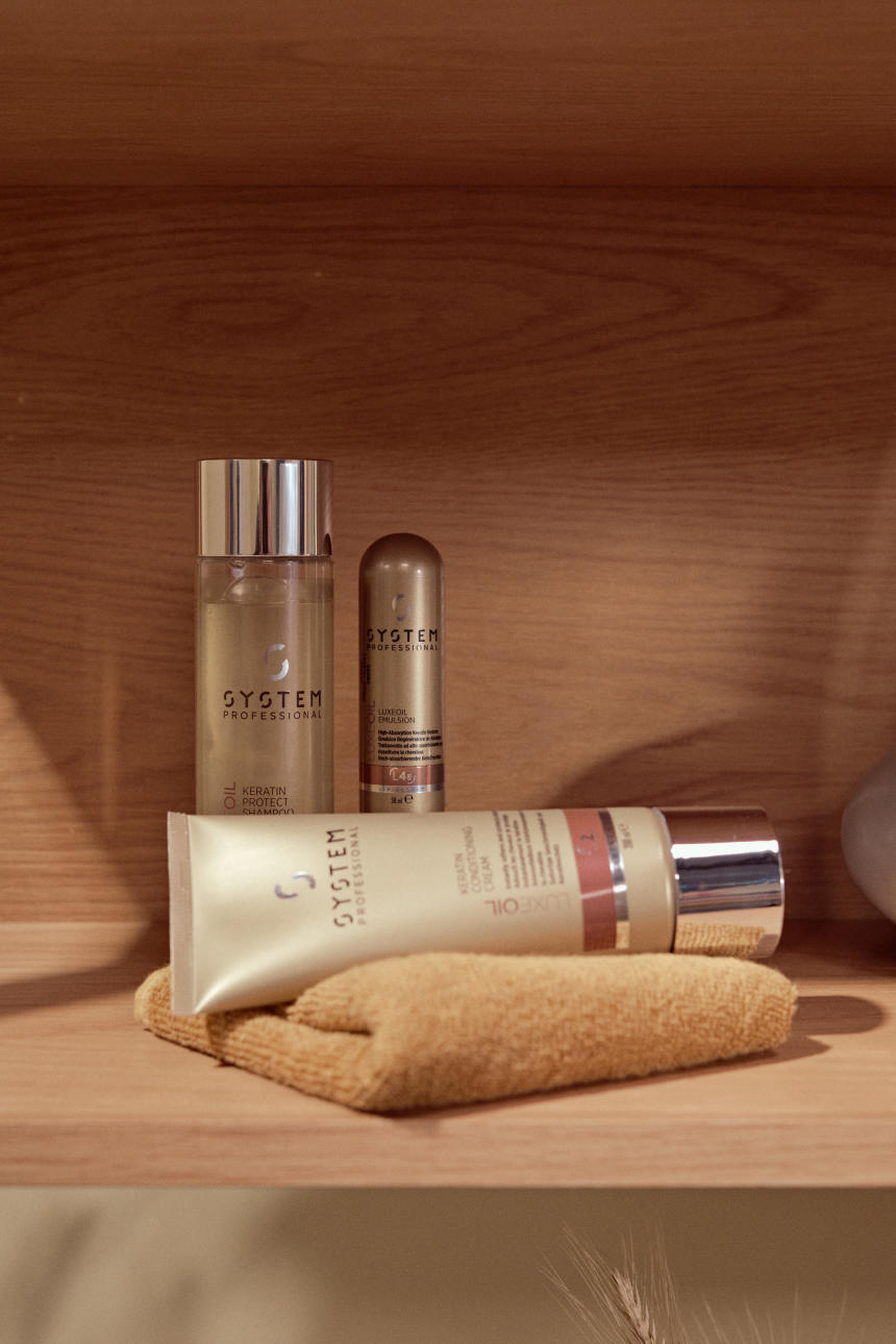 JPG_HighRes-Always-On_FY25_Bathroom_Festive_7_RGB_