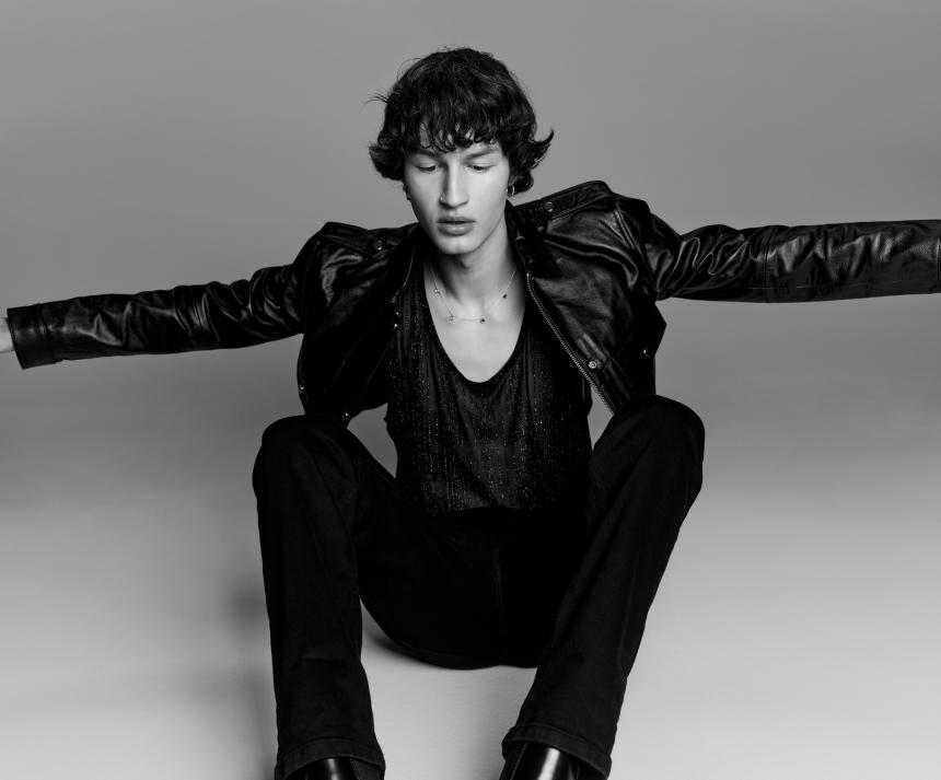 Sebastian_AmplifyYourStyle-2024_ SecondaryVisual_F