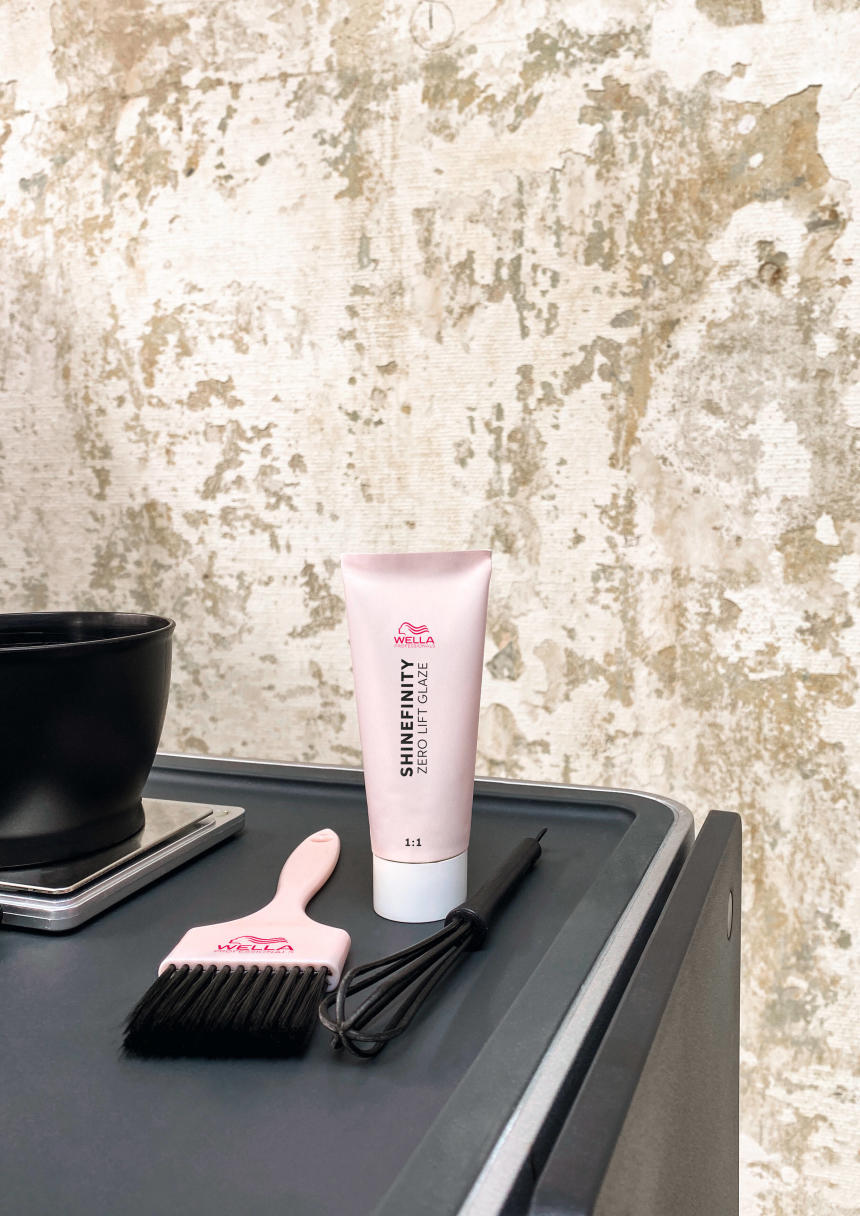 Shinefinity -ROW Packshot Visual 003.jpg