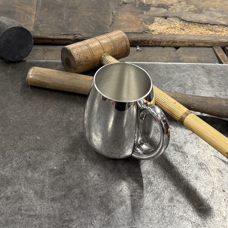 Stout One Pint Pewter Tankard Stout One Pint Pewter Tankard