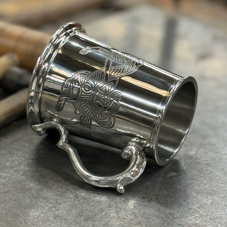 Celtic Lion One Pint Pewter Tankard Celtic Lion One Pint Pewter Tankard