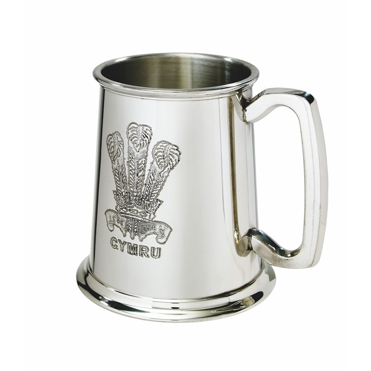 Prince Of Wales Feathers One Pint Pewter Tankard Prince Of Wales Feathers One Pint Pewter Tankard