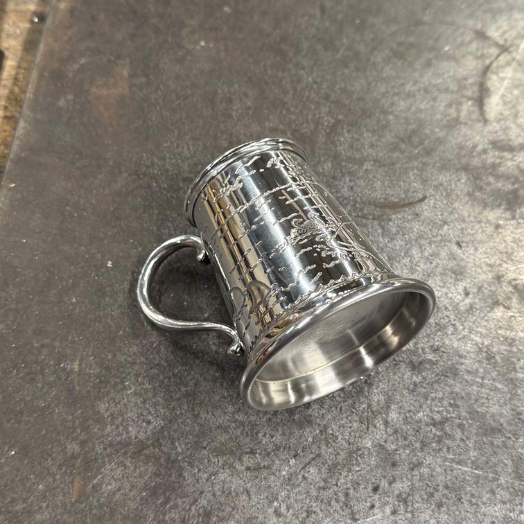 Noahs Ark Quarter Pint Pewter Baby Mug Noahs Ark Quarter Pint Pewter Baby Mug