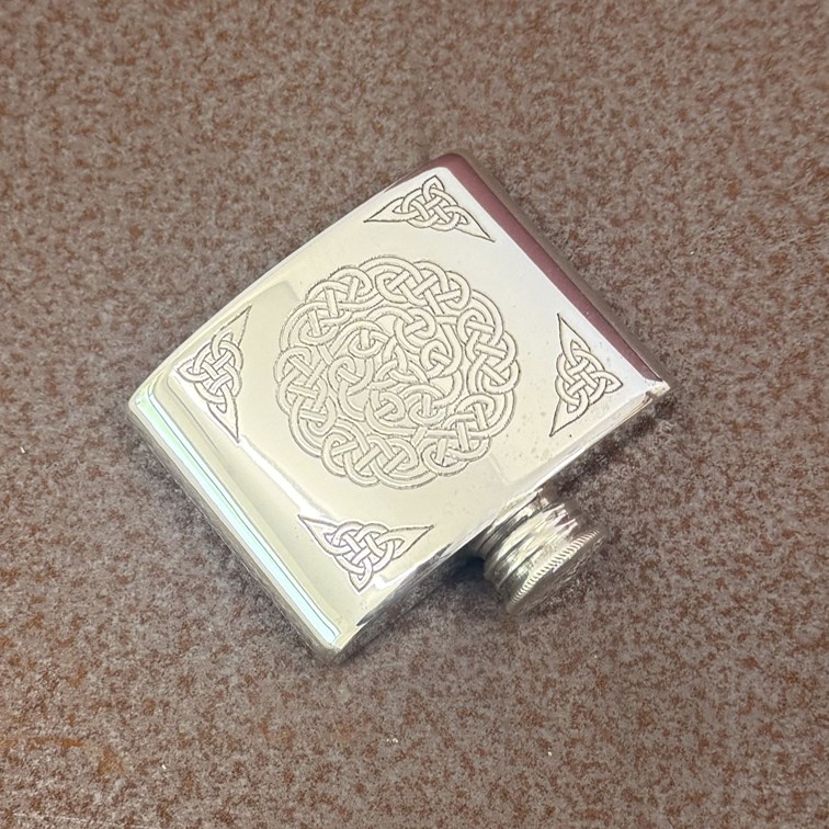2oz Celtic Knot Pewter Kidney Hip  Flask