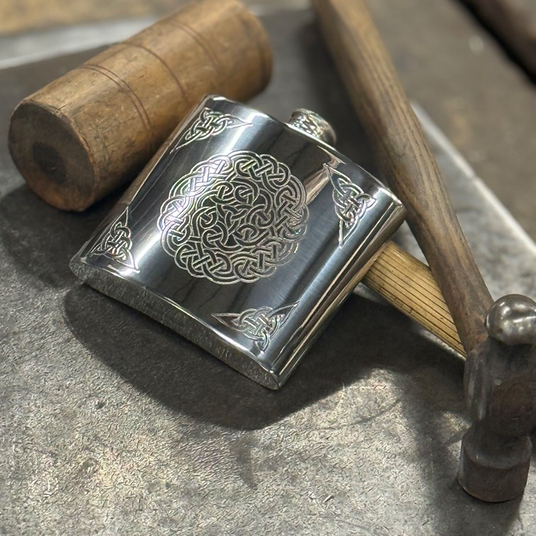6oz Celtic Knot Pewter Kidney Hip Flask