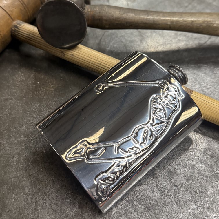 6oz Embossed Golfer Pewter Kidney Hip Flask