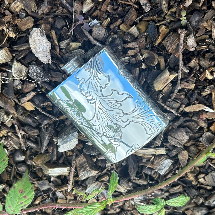 Acanthus Pattern Pewter Kidney Hip Flask Acanthus Pattern Pewter Kidney Hip Flask