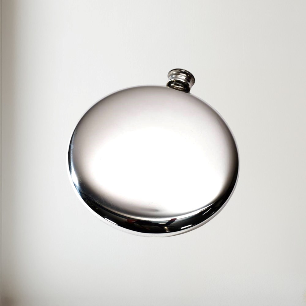 4oz Thistle Pewter Sporran Flask 4oz Thistle Pewter Sporran Flask
