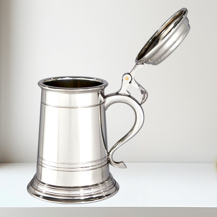 One Pint Balmoral X Range Lidded Pewter Tankard 509XL 1 pint Balmoral X range Lidded Pewter Tankard Stein lid open