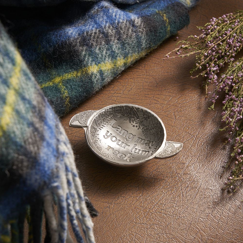 Lang May Your Lum Reek cast pewter 2.5" Quaich
